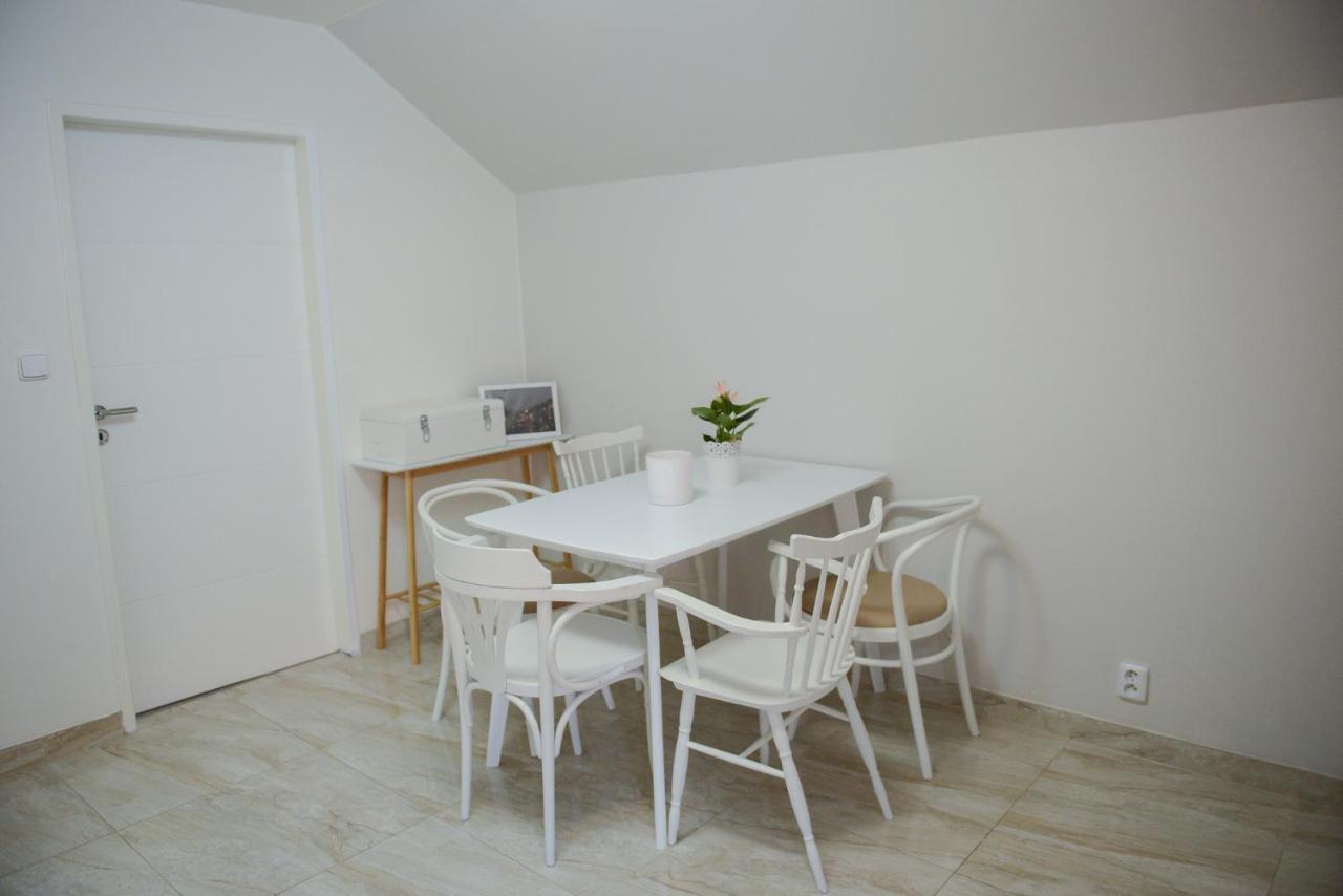 Fano Apartments Old Town Прага Экстерьер фото